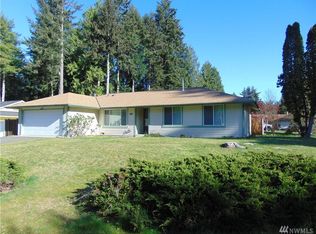 90 NE Hazelwood Pl, Bremerton, WA 98311