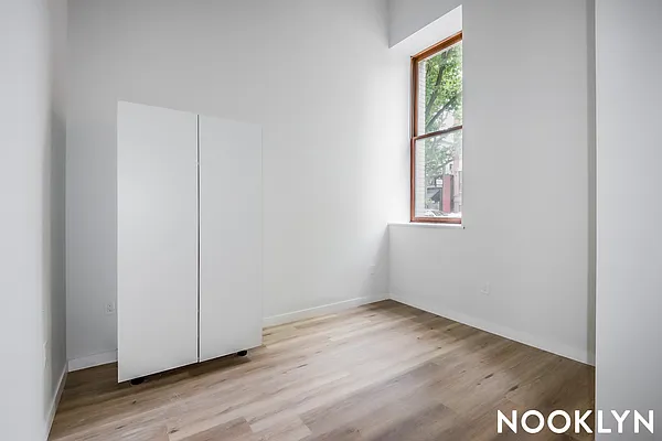 Rented by Nooklyn NYC LLC | media 85