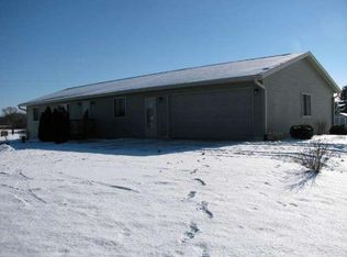 W2365 Arnold Rd, Melrose, WI 54642
