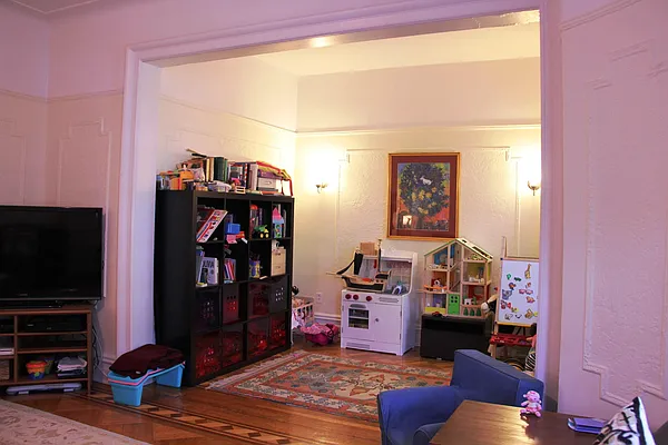 Rented by Corcoran | media 28