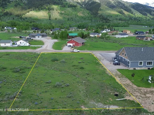 9 Ponderosa Dr, Thayne, WY 83127