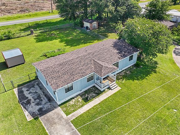 5th image of 611 Heartwood Ln