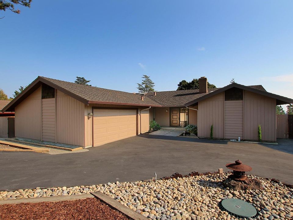 1st image of 149 Mosswood Ct