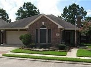 403 Pine Creek Dr, Friendswood, TX 77546