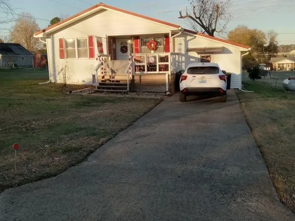 558 Countryside Loop, Greenville, KY 42345