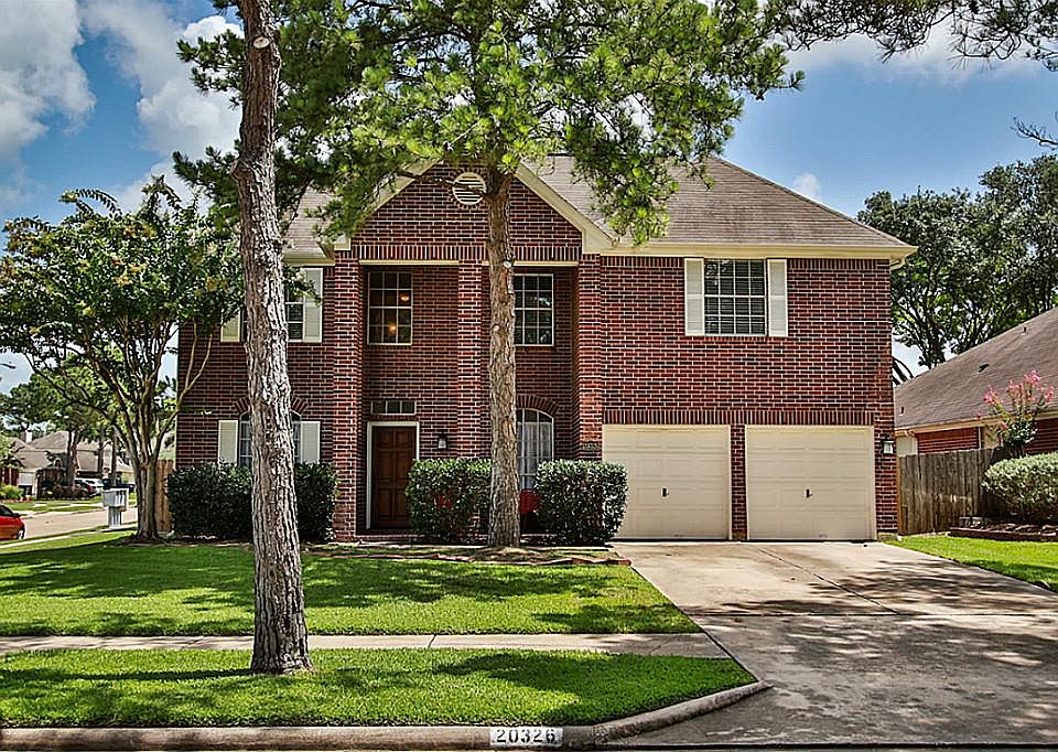 1st image of 20326 Maple Village Dr