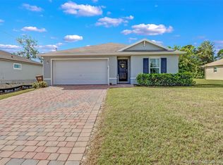 1606 NE 34th Lane Cpe, Coral, FL 33909