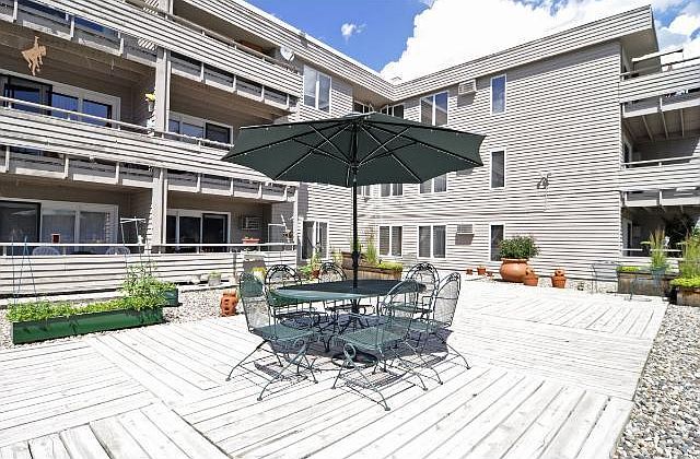 1st image of 2425 E Franklin Ave APT 308