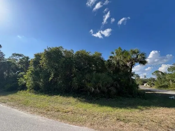 145 Bishop St #14, Pt Charlotte, FL 33954