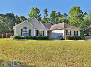 145 Hemlock Dr, Newnan, GA 30263