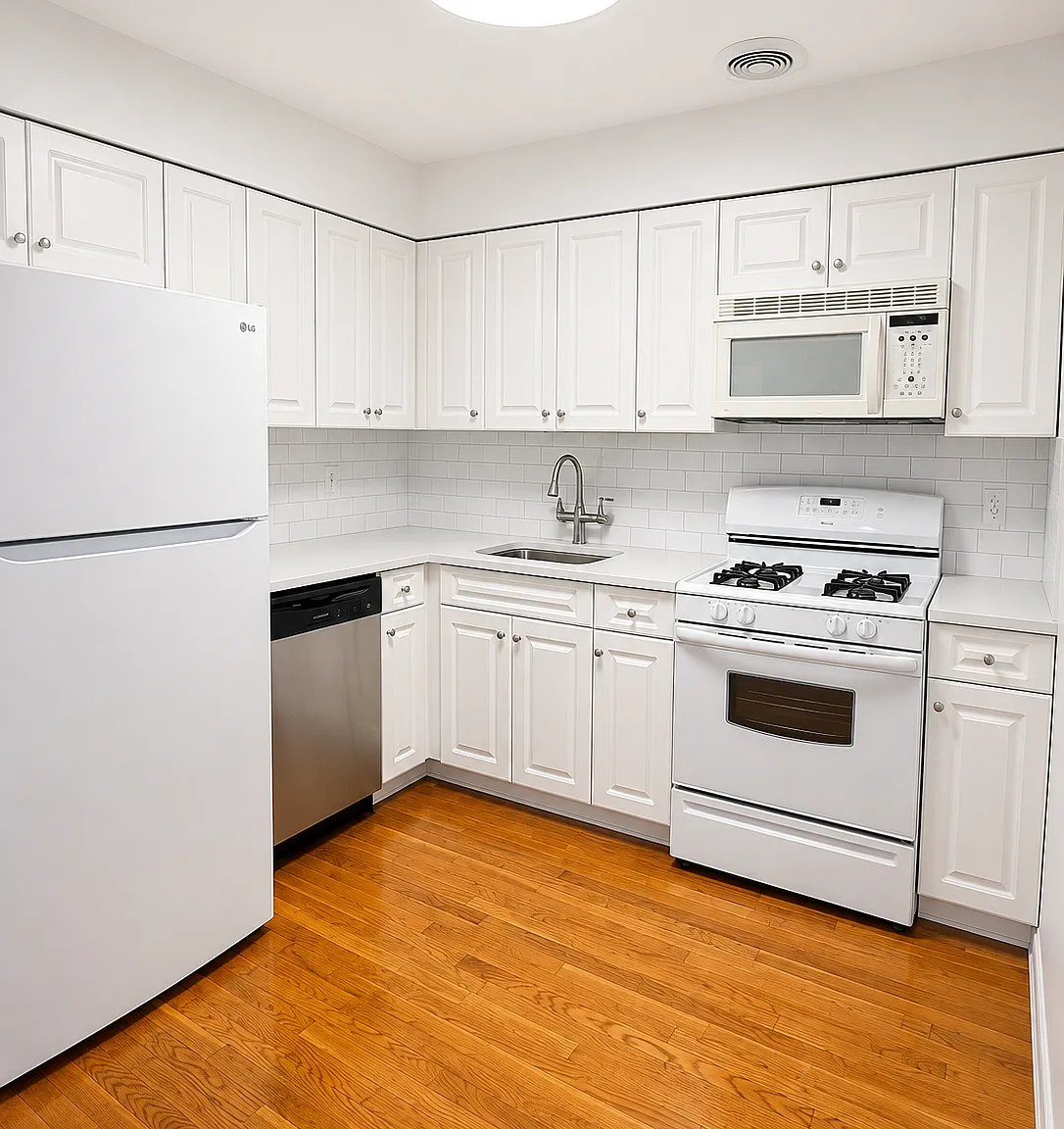 2 bed, $2,700 — Photo 4