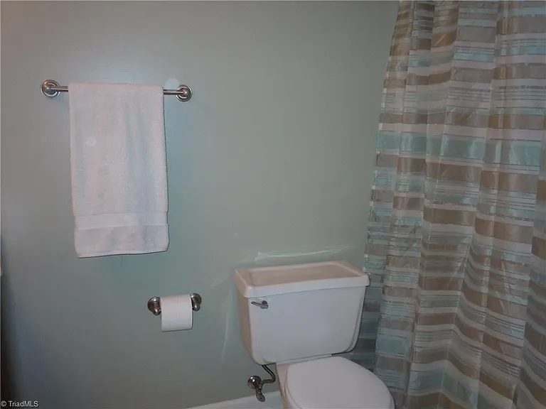 4007 Sourgum Ct — Photo 18