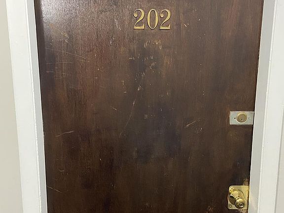 2nd image of 212 Collen Dr APT 3202