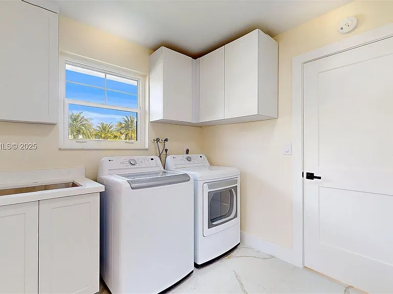 3801 SW 132nd Ave — Photo 24