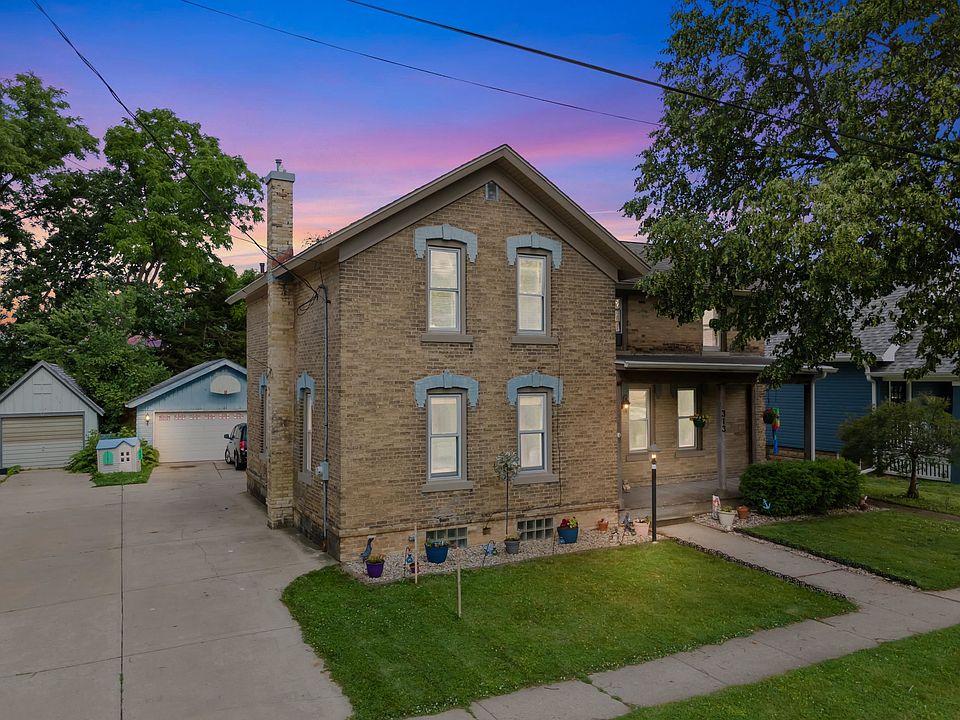 1st image of 313 Dewey Ave