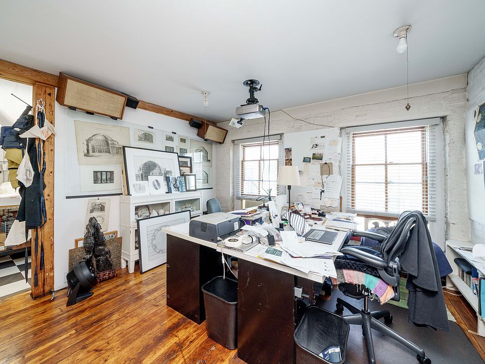 1st image of 289 Bleecker St #5