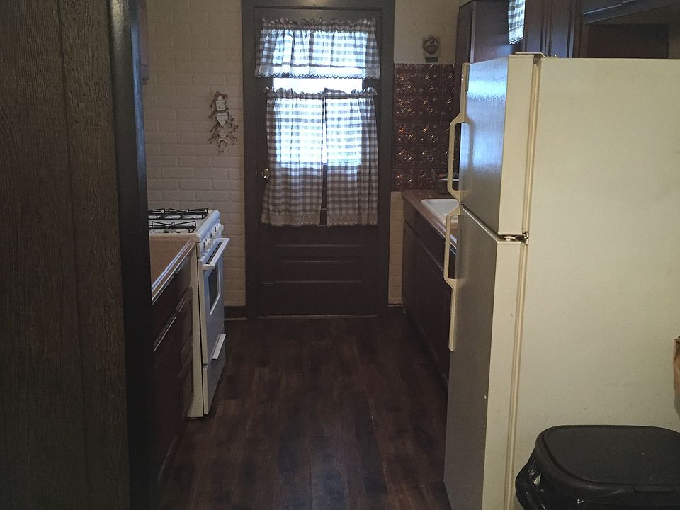 1st image of 3225 S McClure St