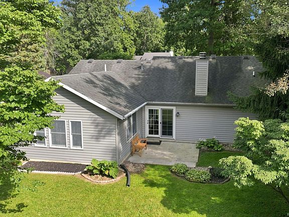 2nd image of 9632 Mariners Ridge Dr