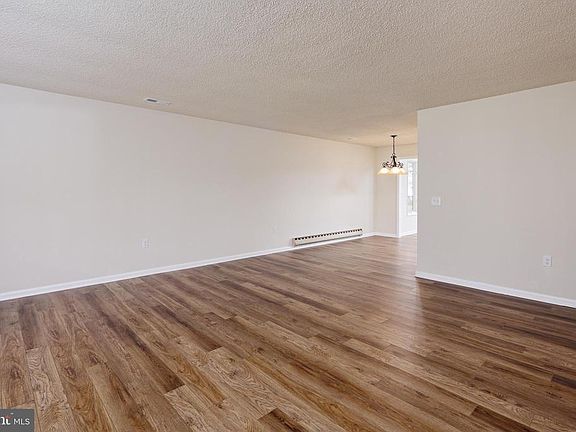2nd image of 15405 Wentbridge Ct #43-A