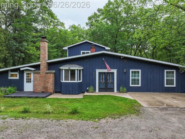 6630 Russell Dr, Caseville, MI 48725