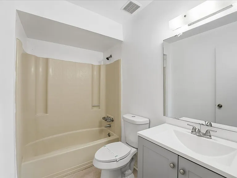 3564 Aristotle Ave — Photo 7
