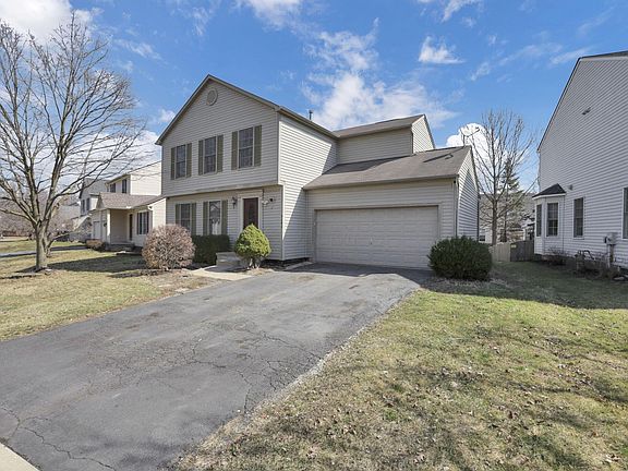 3rd image of 8680 Olenbrook Dr