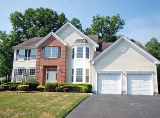 118 Piccadilly Dr, Jackson, NJ 08527