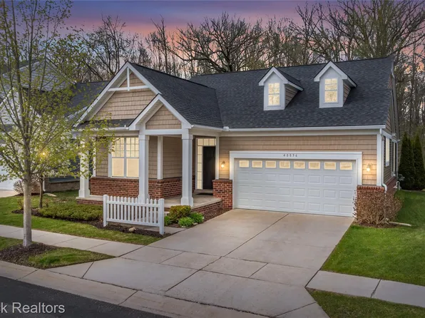 48856 Garden Ln, Canton, MI 48188
