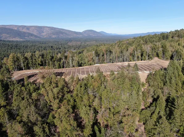 Redwood Hwy, O'Brien, OR 97534