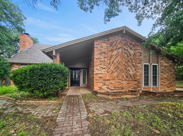 1012 Wood Ridge Dr