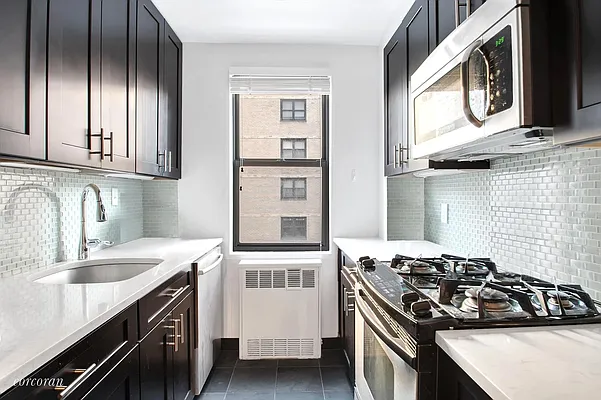 Sold by Corcoran | media 8