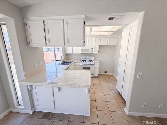 2nd image of 2758 Alne Dr