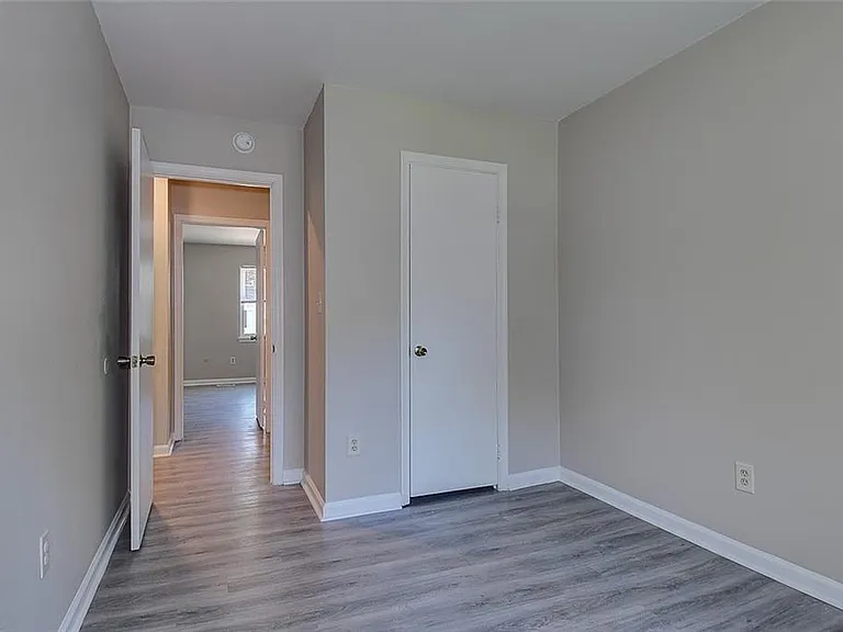 657 Aubrey Dr — Photo 29