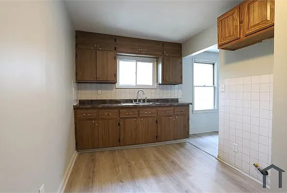 1462 Clermont Rd #UP — Photo 5
