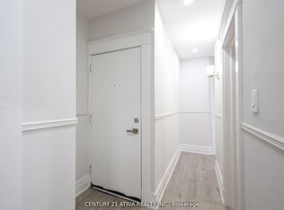 605 College St #3, Toronto, ON M6G1B5