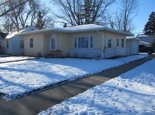 1653 Walnut St, Oshkosh, WI 54901