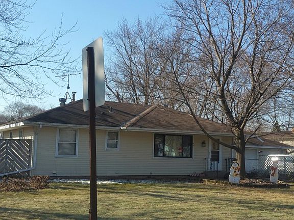 3rd image of 2520 Northdale Blvd NW