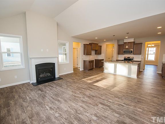 5th image of 105 N Porcenna Ln #25