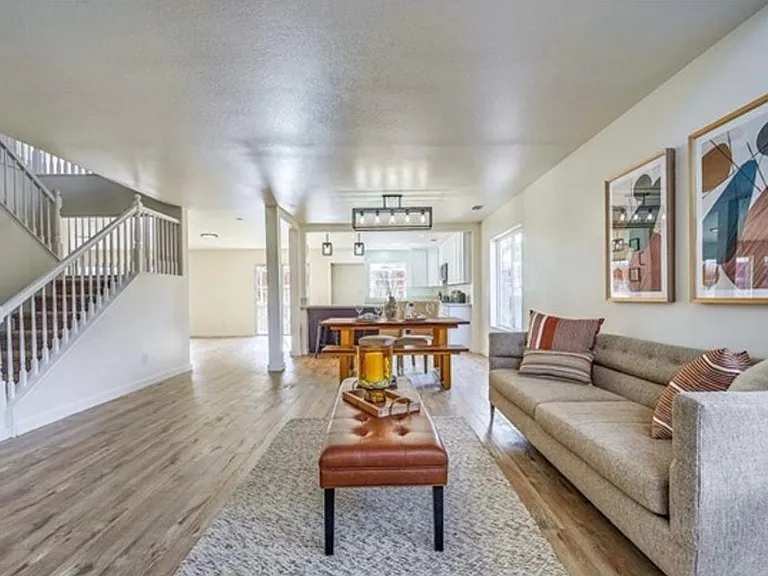 4425 Oak Tree Way — Photo 21