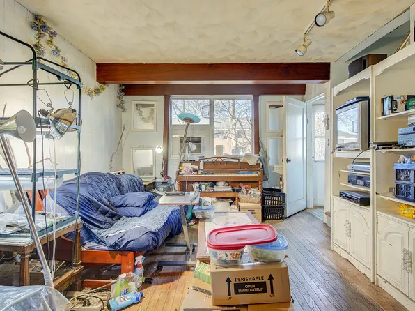 216-76 68th Avenue image 5 of 19