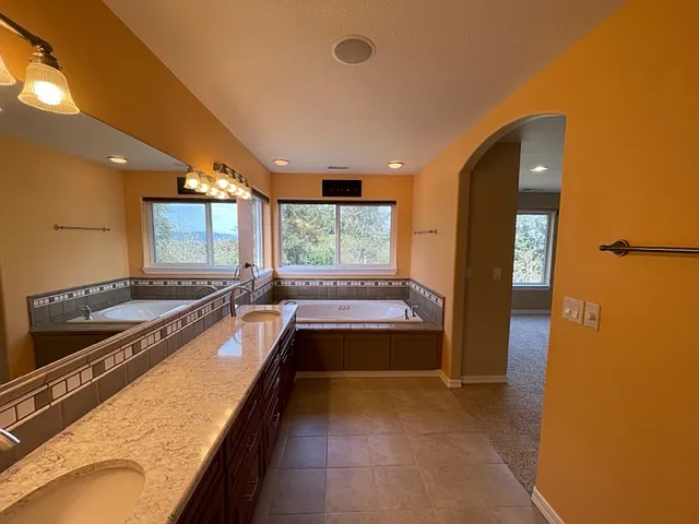 13543 SW Lauren Ln — Photo 27