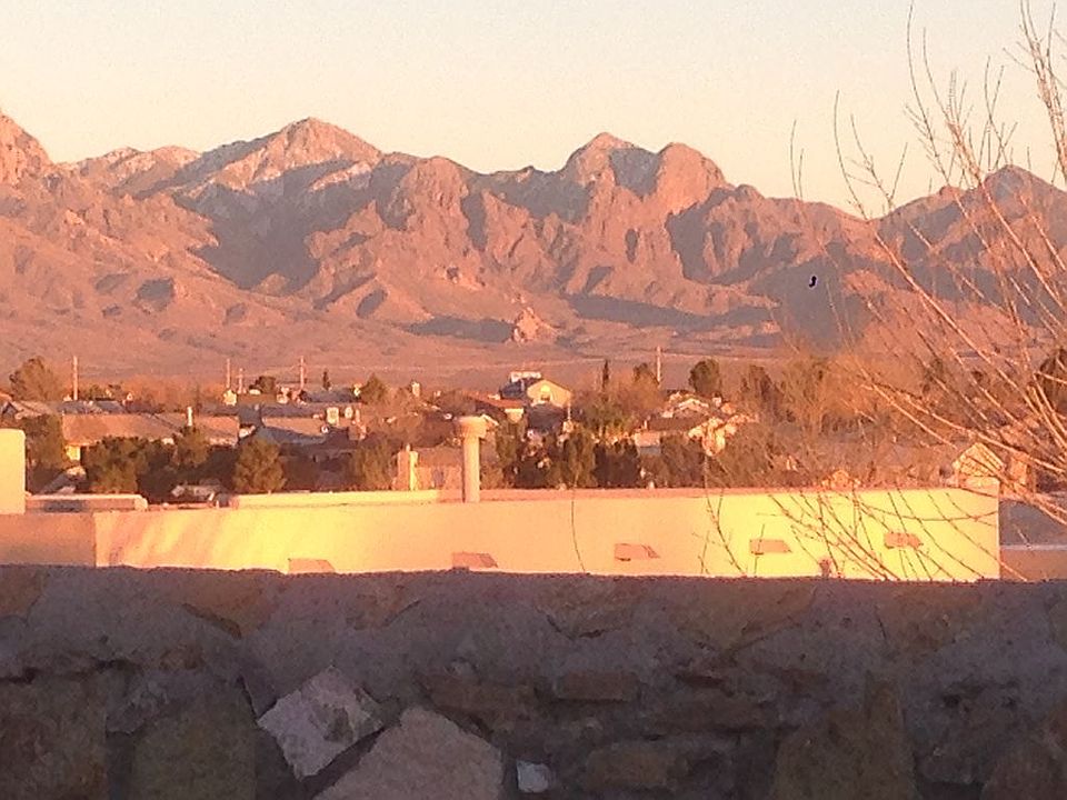 1st image of 5040 Galina Dr