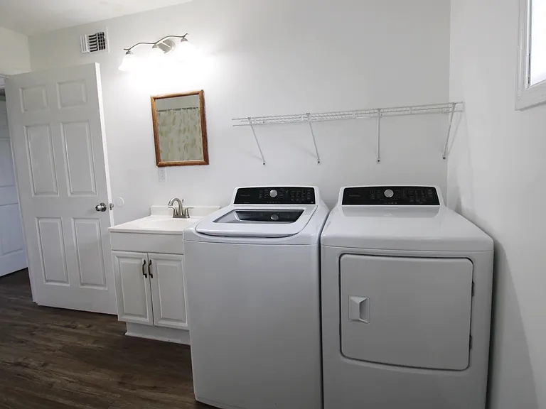 111 Picone Rd #3-D — Photo 13