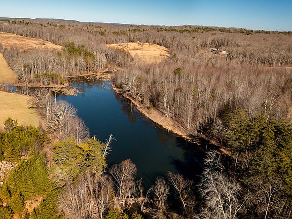 5th image of 805 Joe Groves Rd