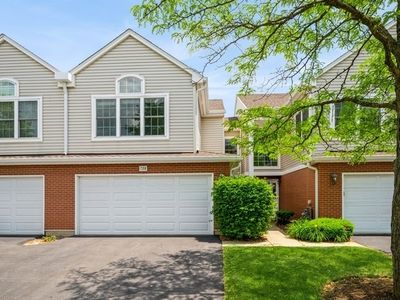 728 Old Checker Rd, Buffalo Grove, IL, 60089