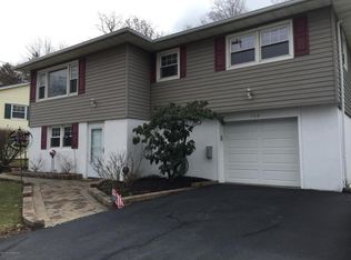 108 Brooklyn Mountain Rd, Hopatcong, NJ 07843