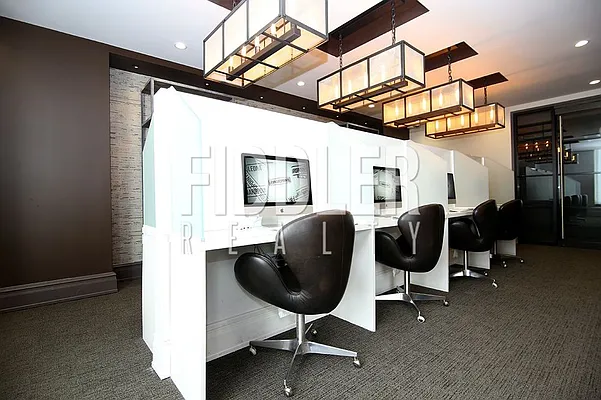 Rented by Fiddler Realty | media 32