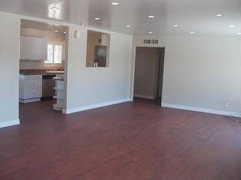4th image of 4813 E Pinchot Ave