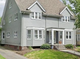 2591 Idlewood Rd, Cleveland Heights, OH 44118