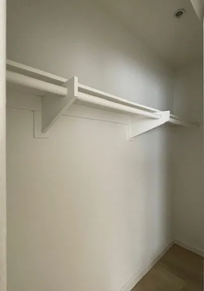 420 S Harvard Blvd #305 — Photo 4